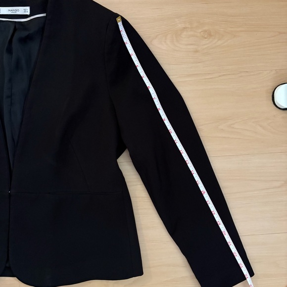 3 for $30 🌸 Mango Black Open Front Blazer Minimalist Business Jacket Large - Picture 9 of 12